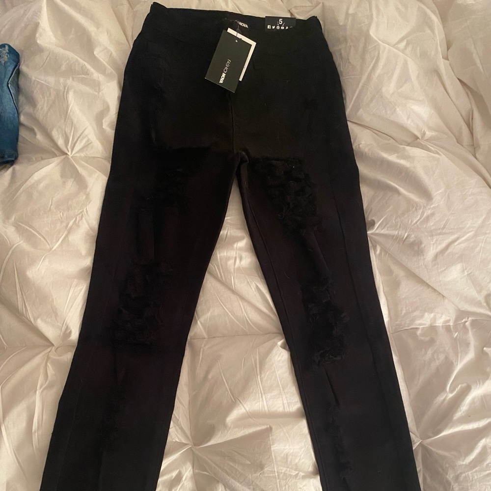 Fashion Nova Size 5 Jeans